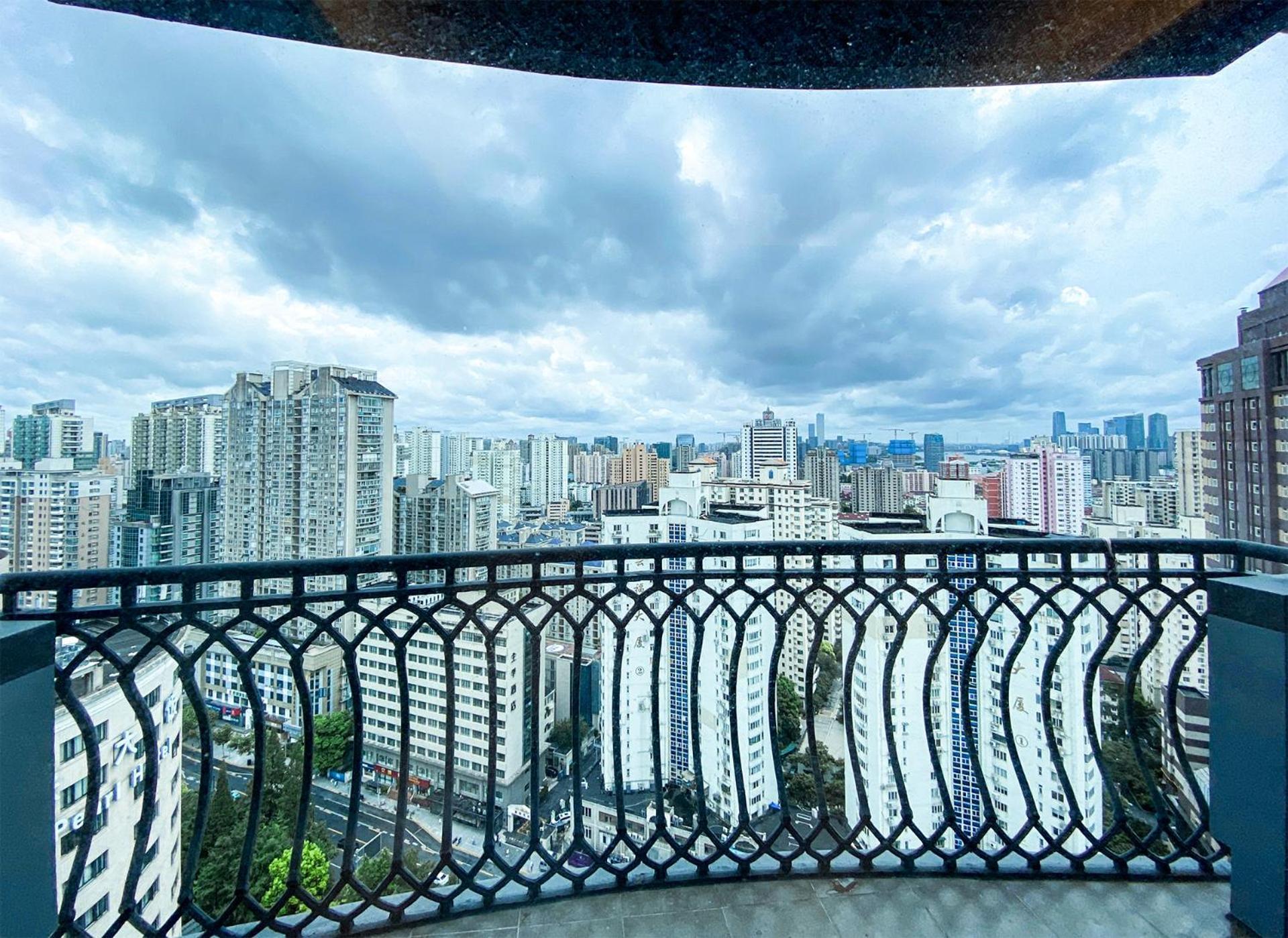 Tyms Hengshan Rd Near Iapm K11 Line9 *